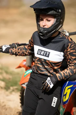 Unit Clothing UNIT Trap Gloves MULTI Best Sale